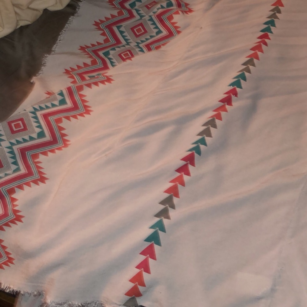 Poncho - Picture 2 of 3